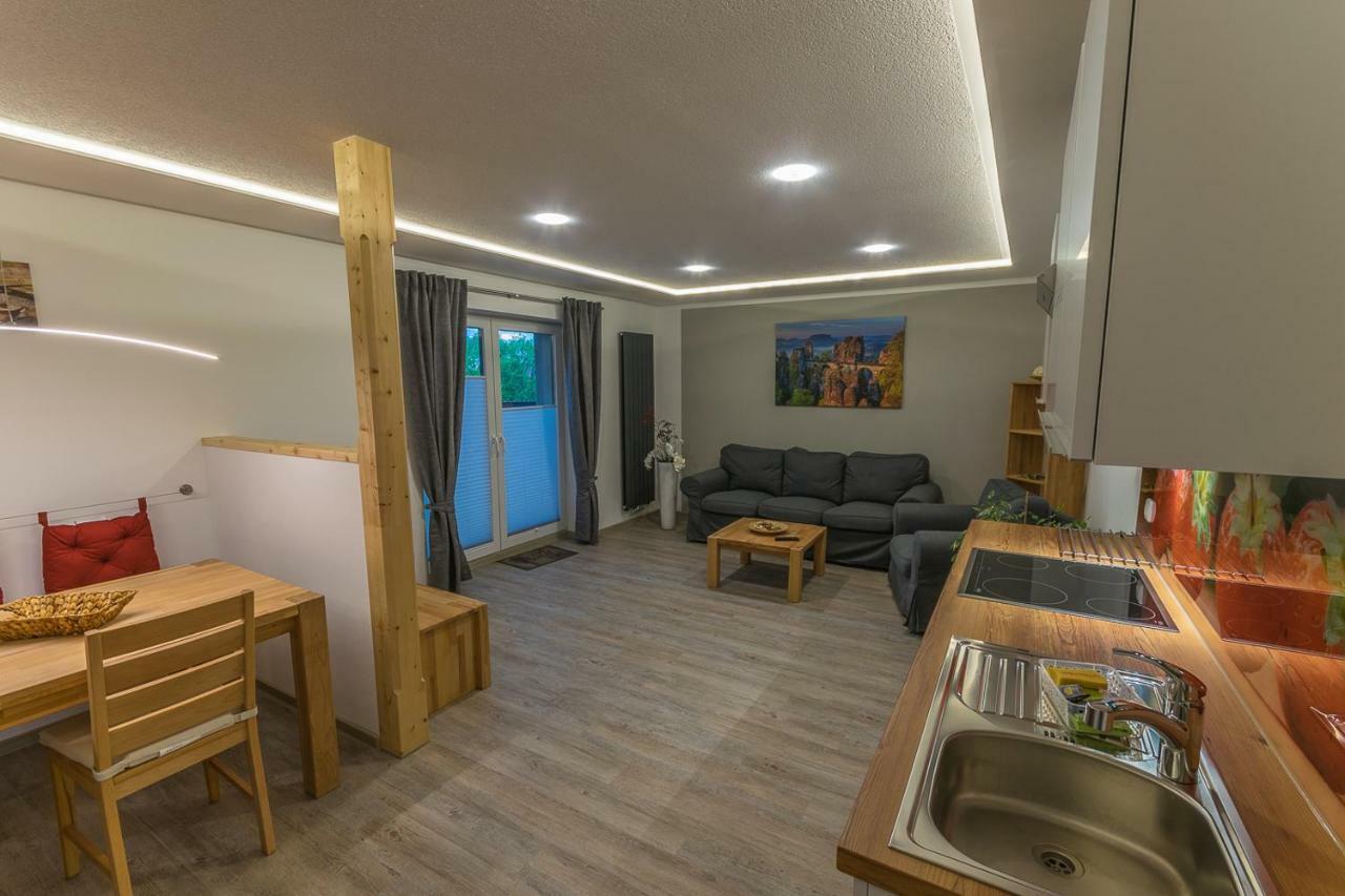 Ferienwohnung "Turmblick" Rathmannsdorf Ngoại thất bức ảnh